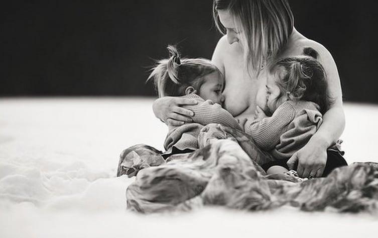 11 fantasztikus fotó, gyermeküket etető édesanyákról