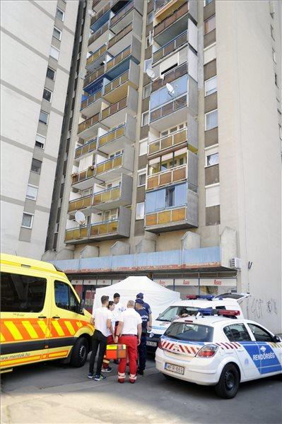 Négyéves kislány zuhant ki a hatodik emeletről! Az anya vásárolni volt, amikor a kisgyerek kiesett!