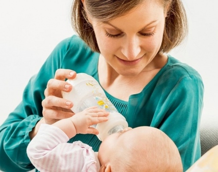 A kisbabám hálás, amióta az új cumisüveget használom - Egy 5 hónapos baba anyukája írta meg véleményét a MAM Anti-colic cumisüvegről