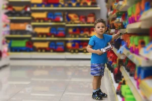 Bevezettem a „JÁTÉK-STOP-ot”: avagy mostantól ez az egyetlen típusú ajándék, amit a család hozhat a gyereknek