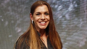 Ritka pillanat: Dér Heni megmutatta a kisfiát