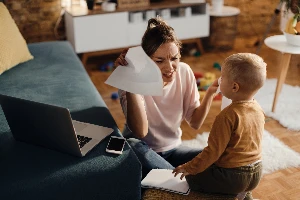 A babák érzik, amikor dühös vagy, és szeretnének megnyugtatni
