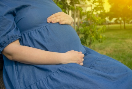 Elhízás és terhesség: ilyen súlyos kockázatokkal járhat a túl sok plusz kiló